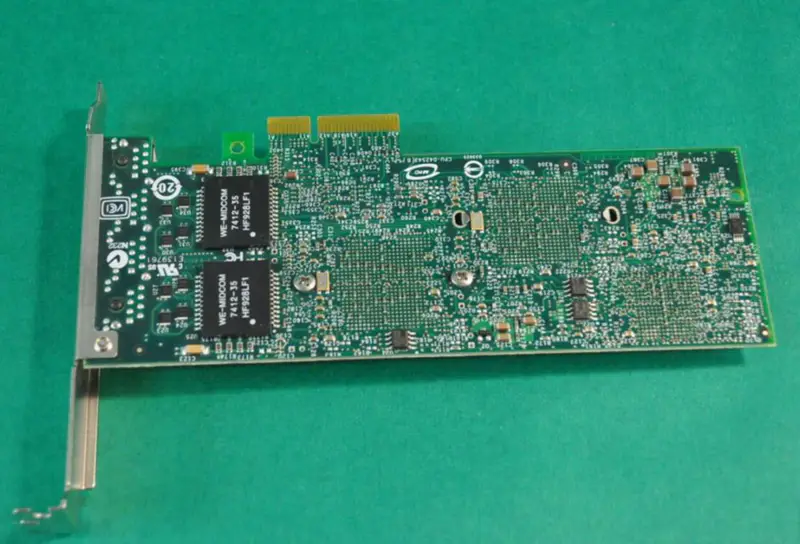 Intel Gigabit VT Quad Port Gigabit Ethernet-netwerkadapter 0YT674 9404PT 82575G