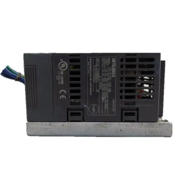 made in Japan Mitsubishi FR-D720-100-NA FR-D700-serie VFD