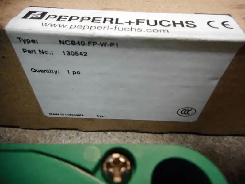 PEPPERL en FUCHS NCB40-FP-W-P1