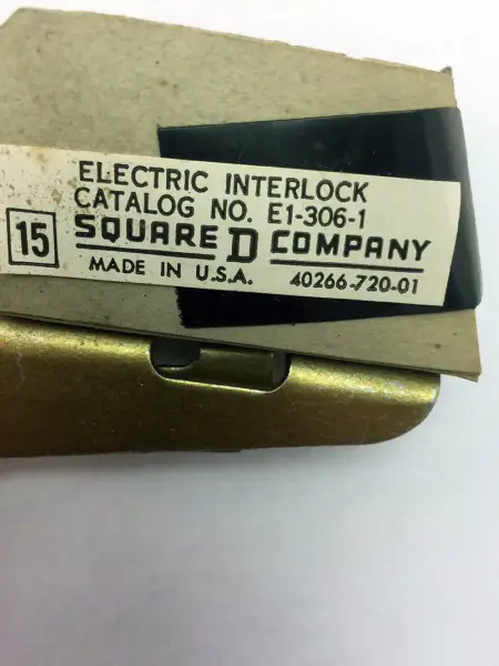 Vierkante D EI-306-1