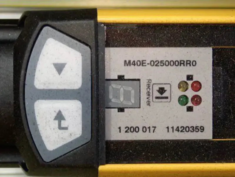 ZIEK M40S-025000AR0