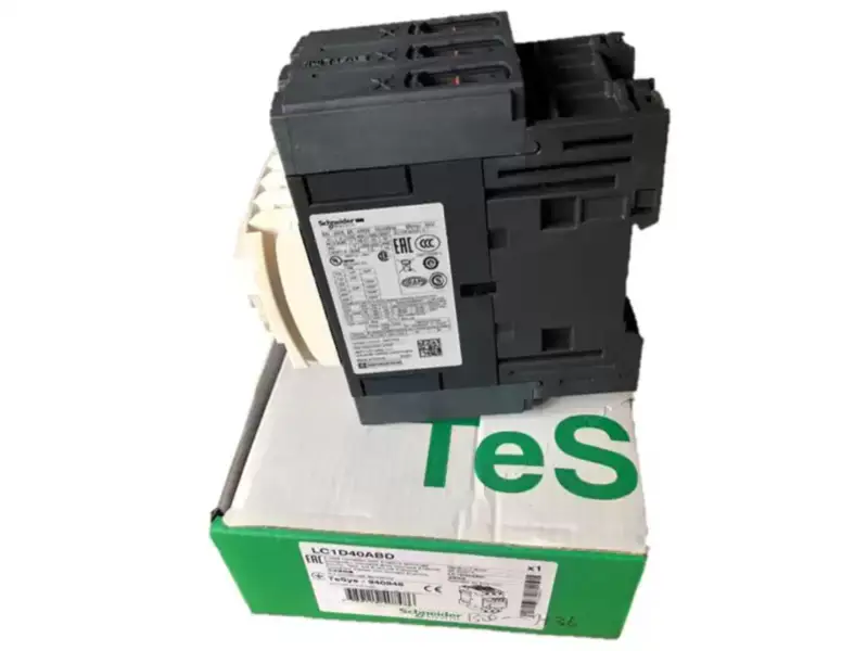 nieuw en origineel LC1D40ABD 40A 24VDC 3P Schneider DC magneetschakelaar