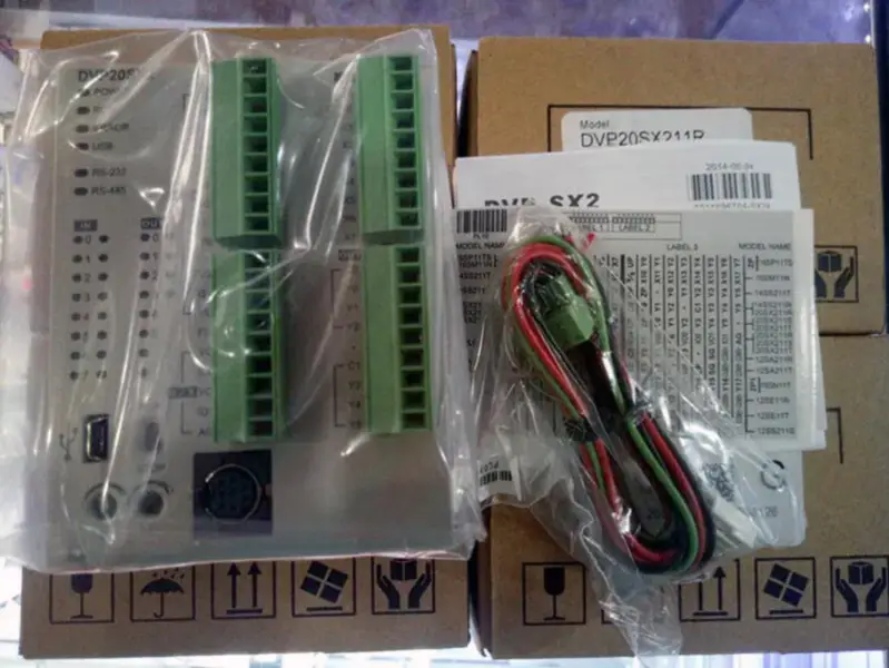 Delta DVP20SX211R PLC-module