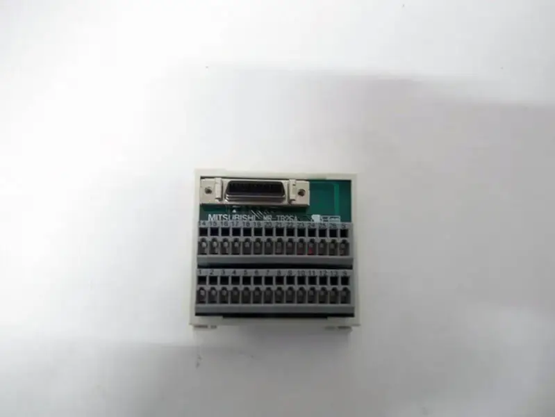 Mitsubishi MR-TB26A aansluitblok