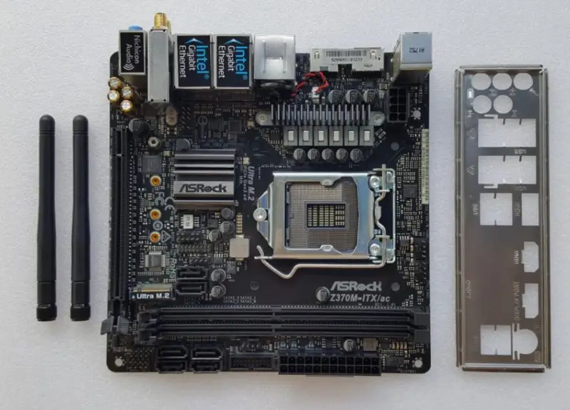 ASRock Z370M-ITX/ac moederbord LGA1151 DDR4