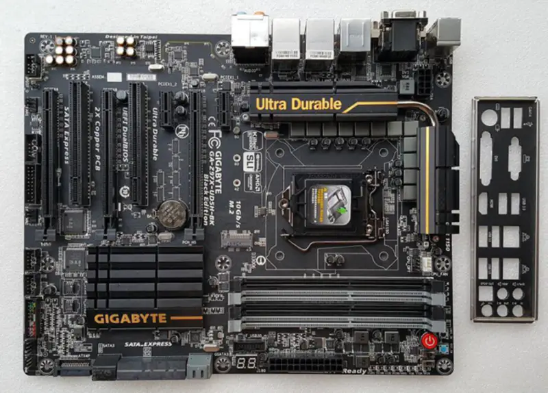 Gigabyte Z97X-UD5H-BK moederbord LGA1150 DDR3