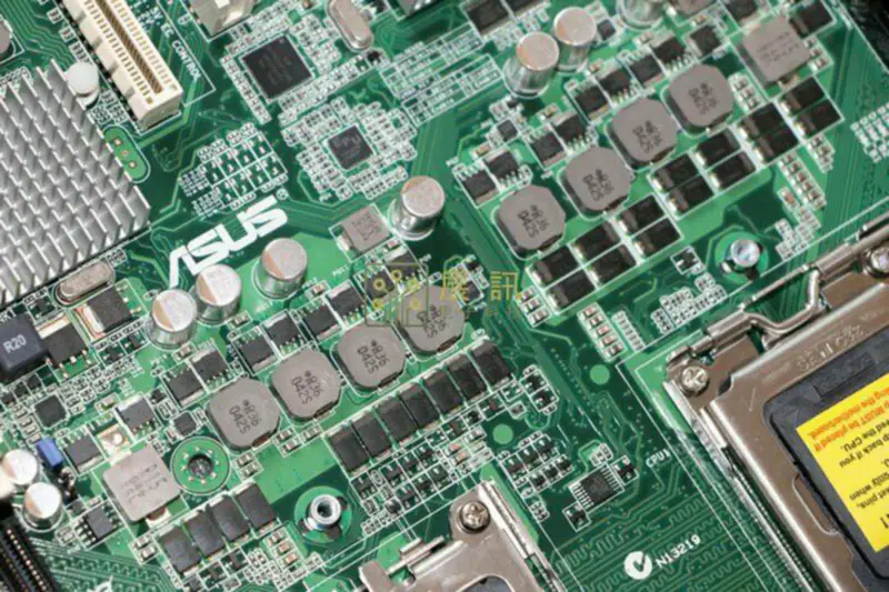 Asus KCMR-D12 moederbord