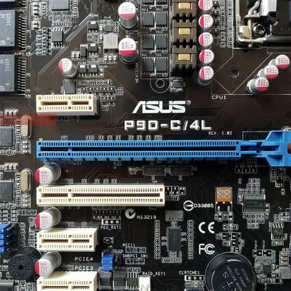 Asus P9D-C/4L moederbord