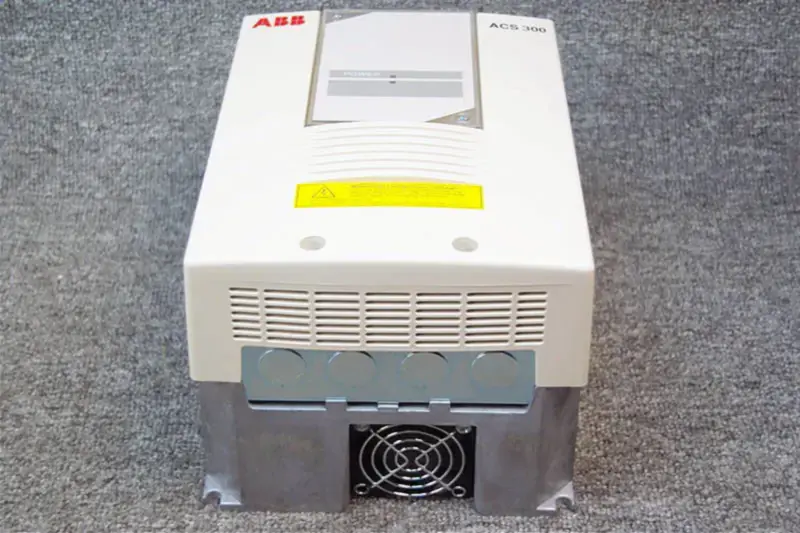 ABB ACS 300,ACS301-2P7-3 Omvormer NIEUW NIET IN BOX ACS301-2P7-3