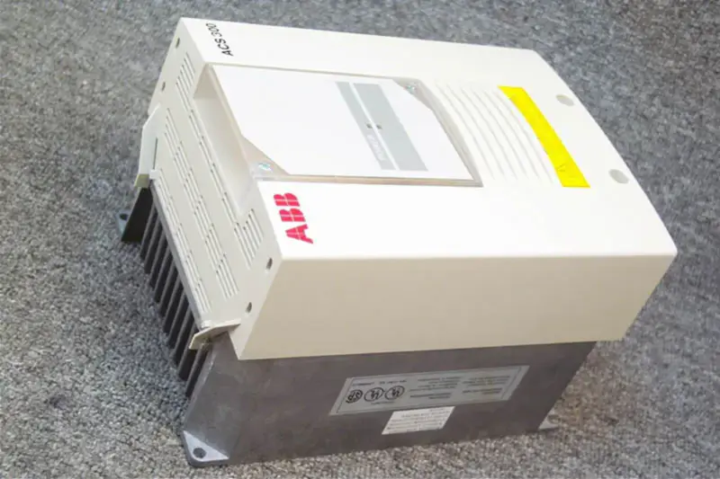 ABB ACS 300,ACS301-2P7-3 Omvormer NIEUW NIET IN BOX ACS301-2P7-3