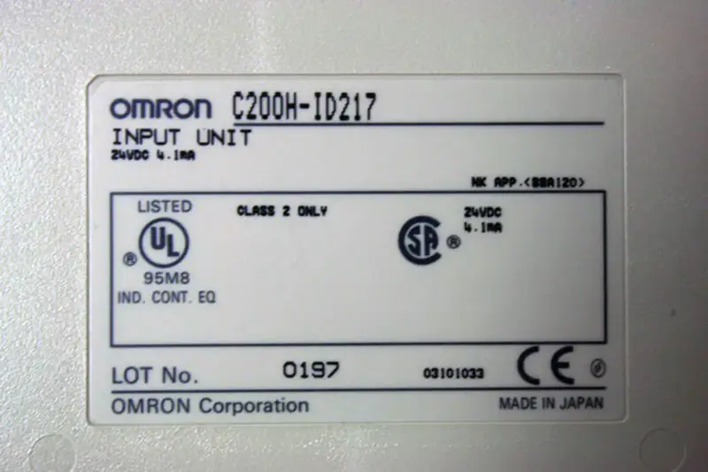 Omron C200HID217 C200H-ID217 PLC-module
