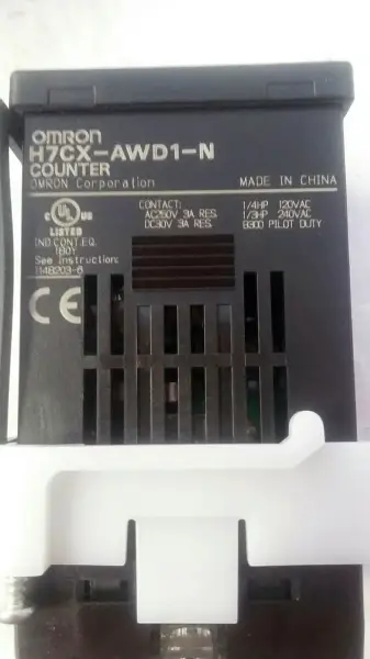 Omron H7CX-AWD1-N PLC-module