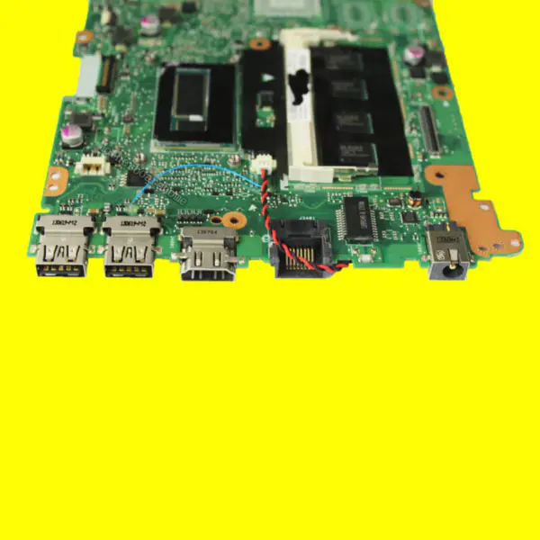 Asus 60NB0260-MBC000 S551LA ATX moederbord