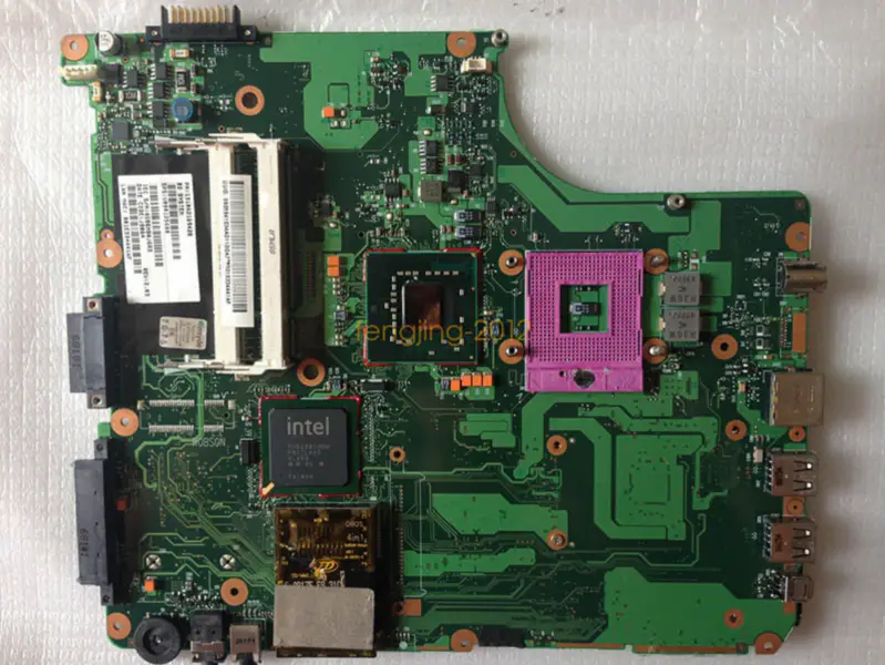 Toshiba V000125600 ATX moederbord