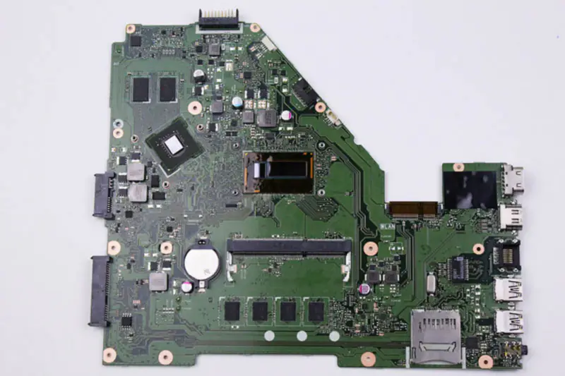 Asus 60NB04T0-MB8500 ATX moederbord