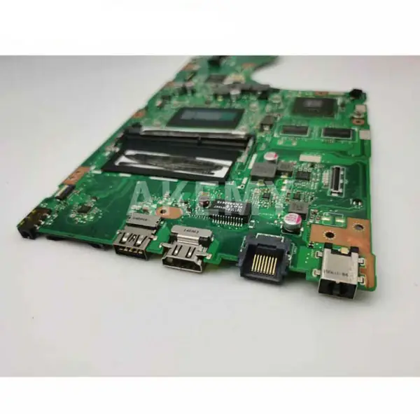 Asus TP550LD ATX moederbord