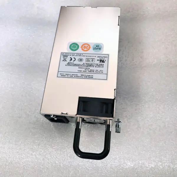 Zippy Emacs P1S-2300V-R Voeding