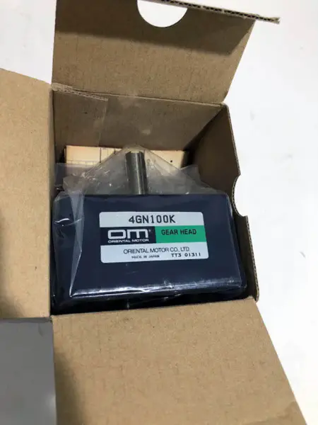 Oosterse motor 4GN100K