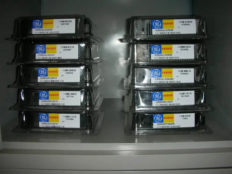GE FANUC IC693MDL240 Module