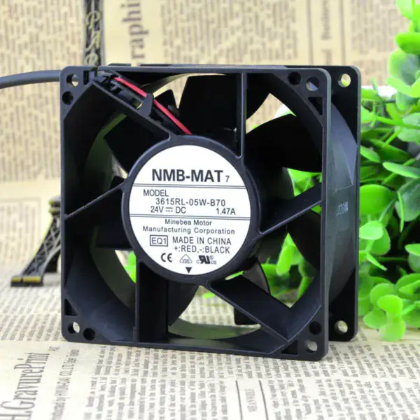 Minebea 615RL-05W-B70-E00 NMB DC ventilator 24VDC 92X38.4MM 7200RPM