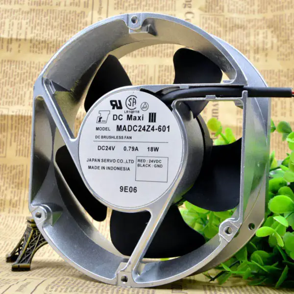 SERVO MADC24Z4-601 ventilator 24V 0,79A 18W 17cm 17251