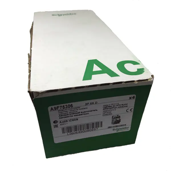 SCHNEIDER ELECTRIC IC60N kleine automaat 3P 6A D kromme