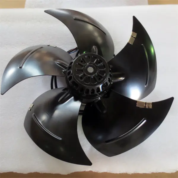 Ebmpapst A4E350-AP06-33 ventilator