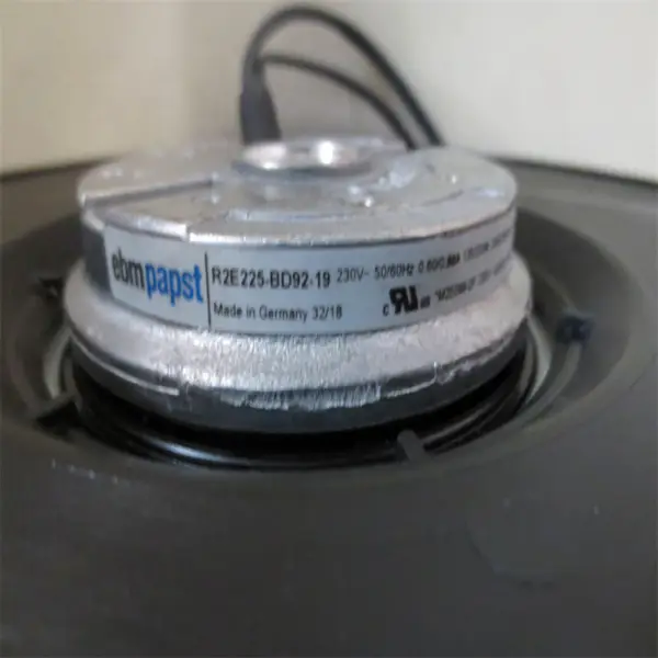 Originele ebmpapst R2E225-BD92-19 225mm 230V 200W IP44 Omvormer Centrifugaal Koelventilator met kogellager