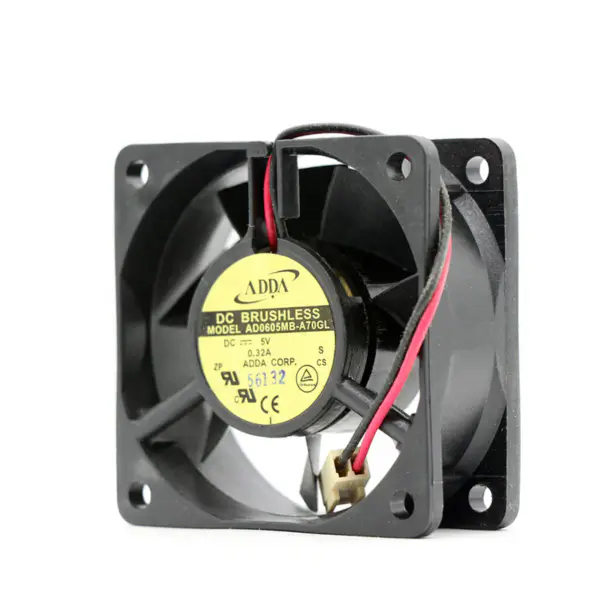 ADDA 6025 6CM AD0605MB-A70GL Kogellager 5v 0,32A 3500RPM 26DBA DC Koeling Axiaalventilator