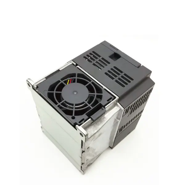 1.5 KW Mitsubishi 3 fase AC naar DC Power Frequency Inverter Drive serie 1.5KW FR-E720-1.5K handleiding Guangzhou