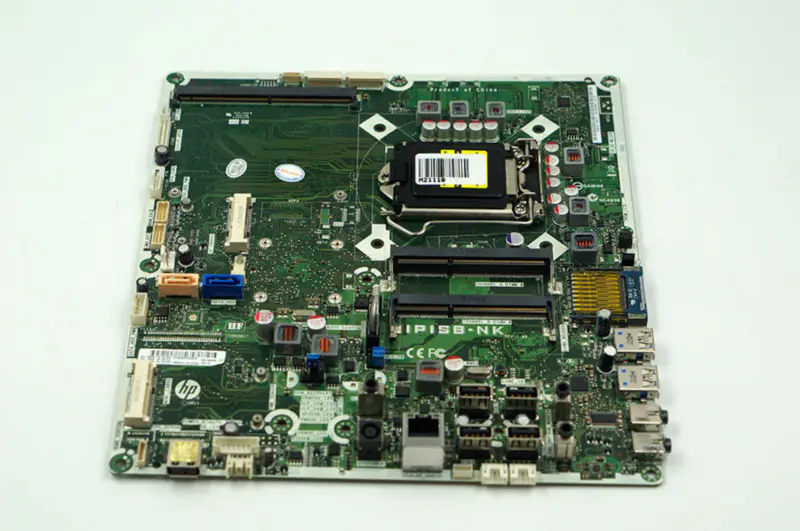 HP TouchSmart 520 220 AIO 696484-001 705028-001 705028-501 705028-601 IPISB-NK Moederbord
