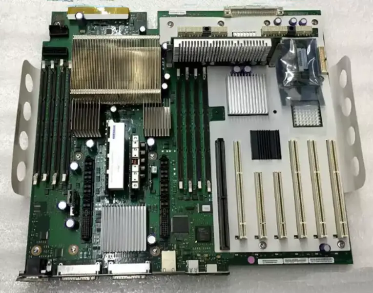 IBM 9111-520 P520 1W 1,5GHz 80P6949 80P5623 80P5586 03N6612 10N9534 industrieel moederbord