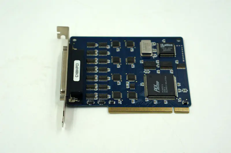 Moxa C168H/PCI-moederbord