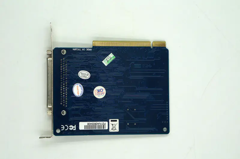 Moxa C168H/PCI-moederbord