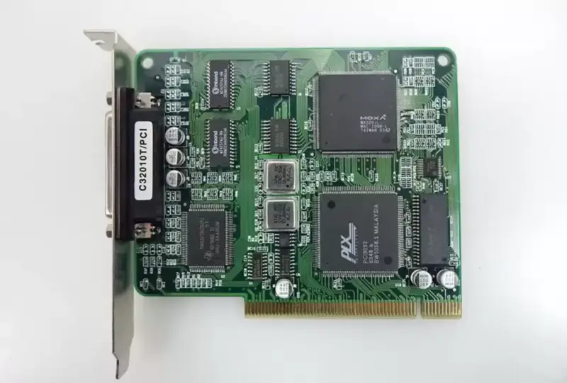 MOXA C32010T/PCI VER:1.4 Seriële kaart