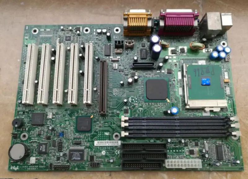 Intel D815EEA moederbord voor industriële apparatuur