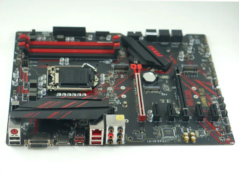 MSI MPG Z390 GAMING Plus Moederbord