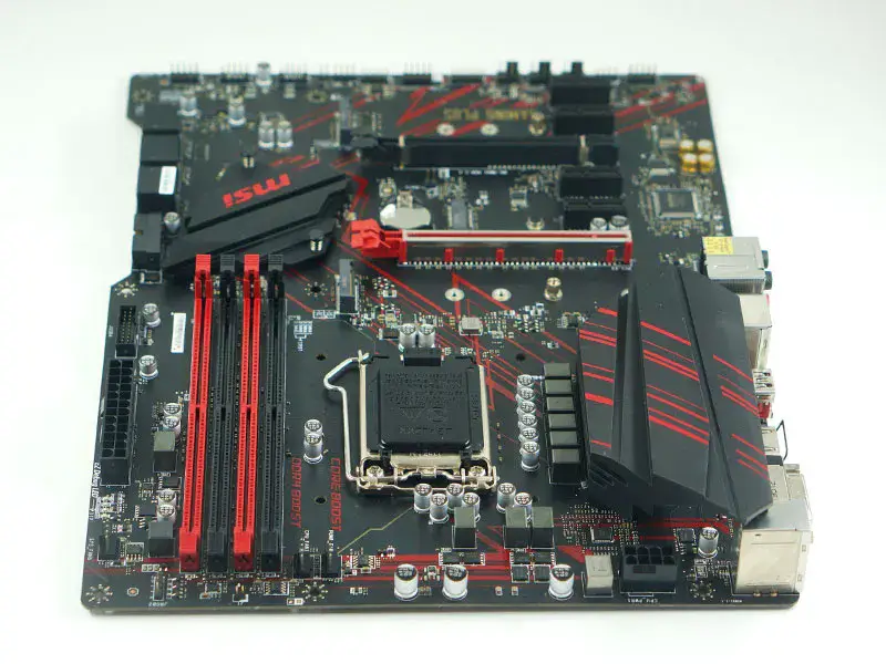 MSI MPG Z390 GAMING Plus Moederbord