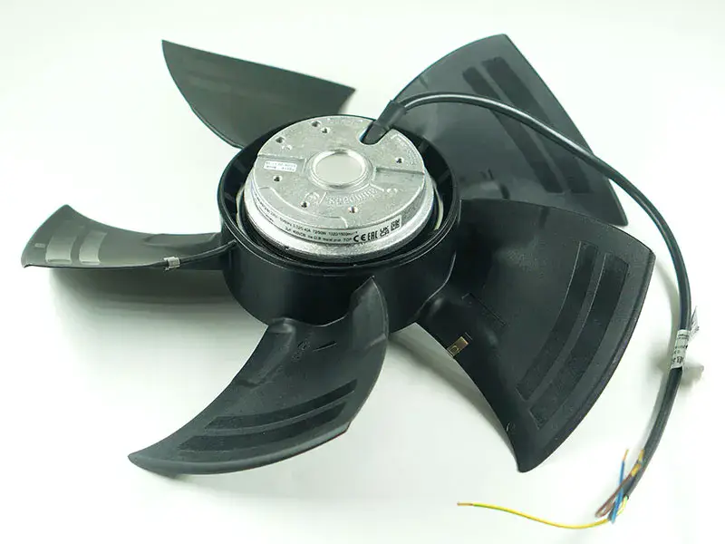 Ebmpapst A4E300-AS72-27 ventilator