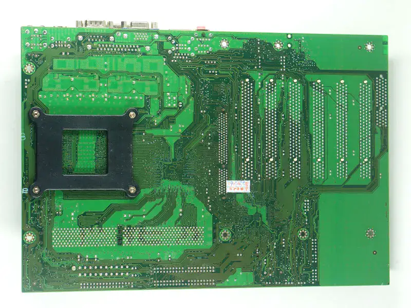Intel D845GEBV2/D845PESV moederbord