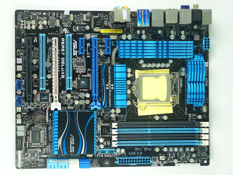 Asus P8P67 DELUXE LGA1155 P67 moederbord