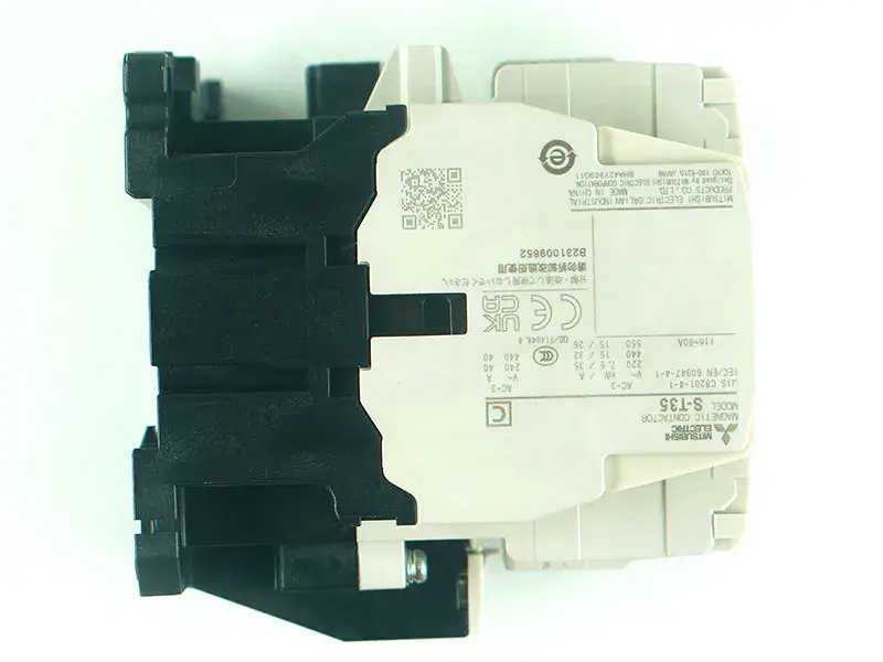 Mitsubishi S-T35 magneetschakelaar