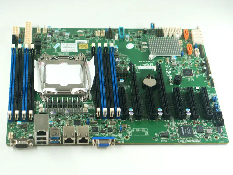 SuperMicro X10SRL-F Moederbord