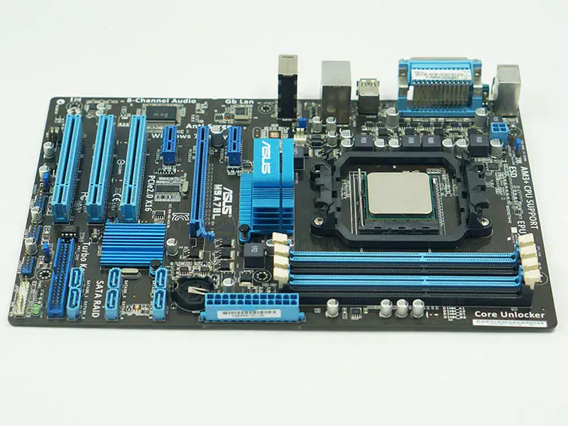 Asus M5A78L moederbord 760G AM3+ ATX