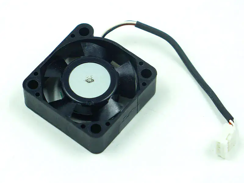 NMB-MAT 1204KL-04W-B59 Ventilator
