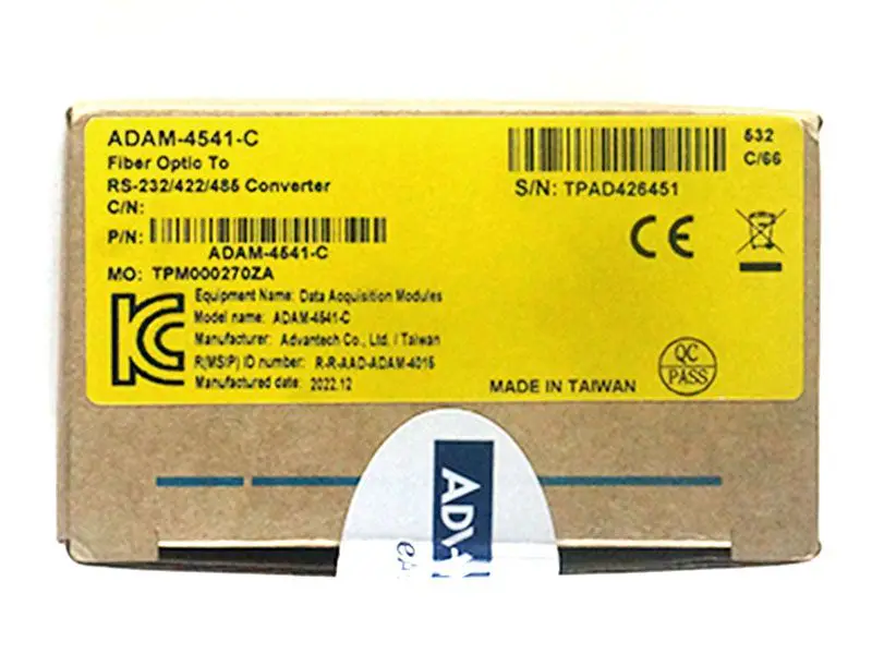 Advantech ADAM-4541-C glasvezel-naar-rs-232/422/485 converter