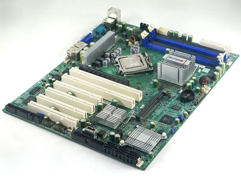 SuperMicro X7SBA Moederbord