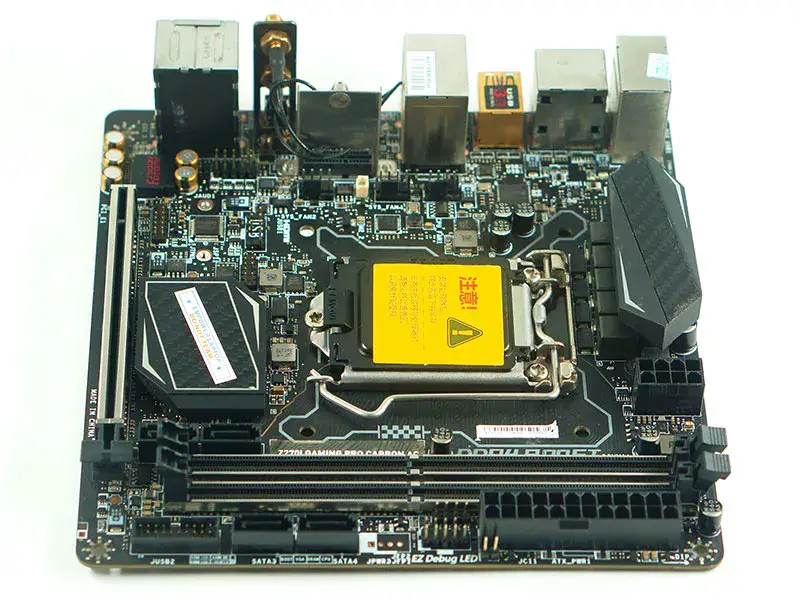 MSI Z270I GAMING PRO CARBON AC moederbord