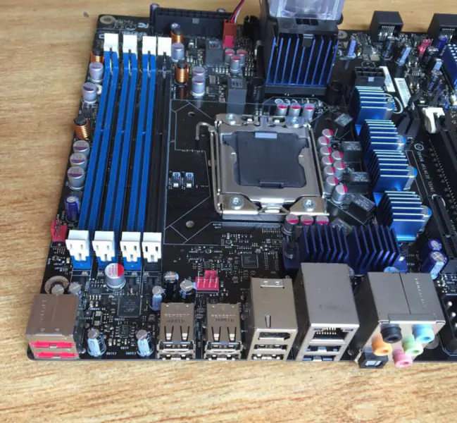 Intel DX58SO moederbord