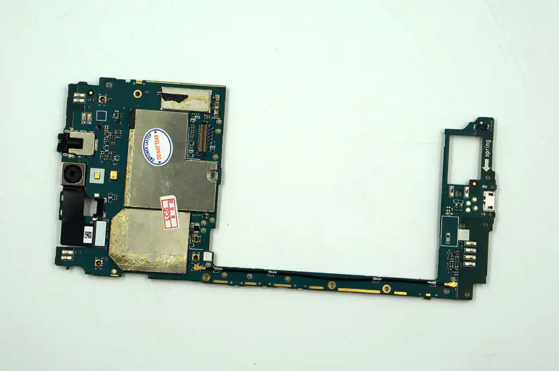 Sony Xperia C5 E5533 E5563 moederbord ontgrendeld met chips